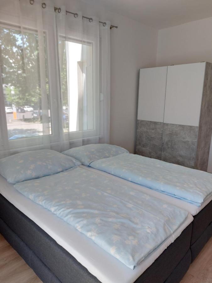 Eisenstadt Apartments ภายนอก รูปภาพ